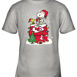 A Happy Christmas With Kansas City Chiefs Snoopy Youth T Shirt 7