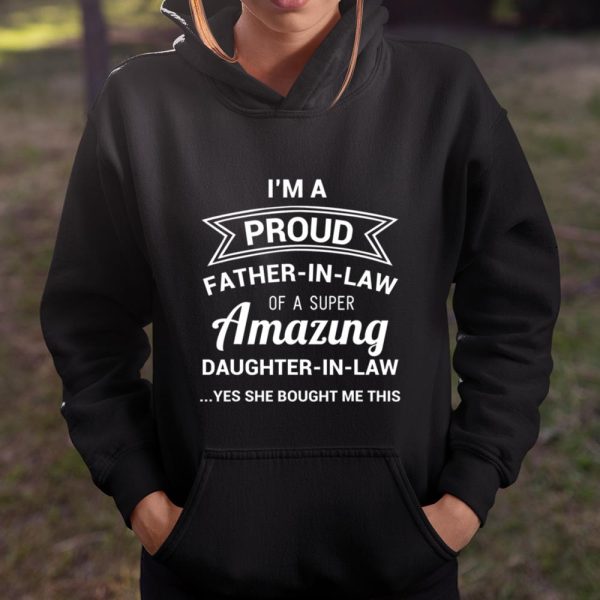 Father In Law T Shirt – Funny Proud Father in Law Of Amazing Daughter In Law Shirt Dad Fathers Day Gift T Shirt  Itees Global