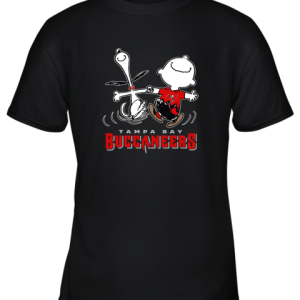 Snoopy And Charlie Brown Happy Tampa Bay Buccaneers Fans Youth T-Shirt –