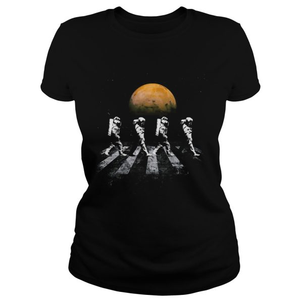 Astronauts in Walking in Space Occupy Mars Gift Shirt