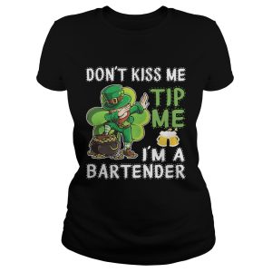 Leprechaun dabbing don't kiss me tip me I'm a bartender shirt 1