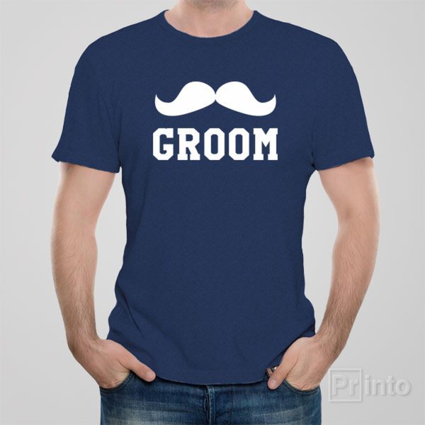 GROOM – Moustache