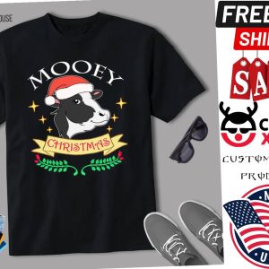 Mooey Christmas Cow Wearing Santa Hat Cute Graphic Shirt