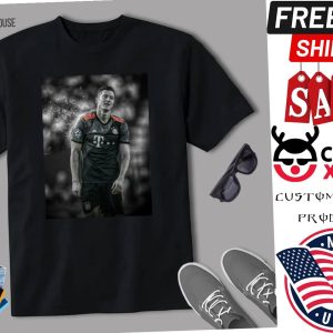 Robert Lewandowski Art Classic Shirt