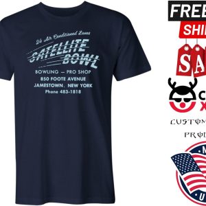 SATELLITE BOWL JAMESTOWN, NEW YORK VINTAGE BOWLING ALLEY shirt