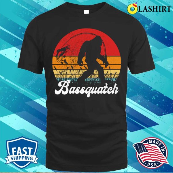 Bassquatch Funny Bigfoot Fishing Outdoor Retro T-shirt