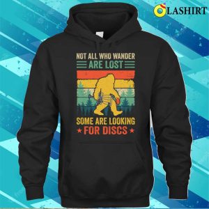 Funny Disc Golf For Men Women Bigfoot Disc Golf Player Retro T shirt 3