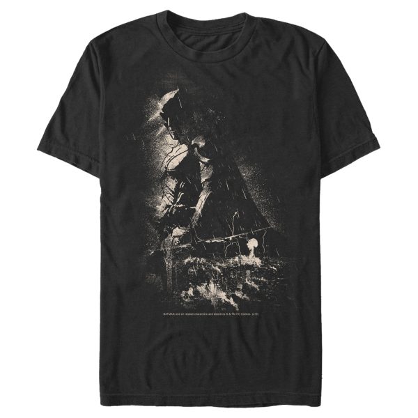 Men’s Batman Grunge Hero in Shadow T-Shirt