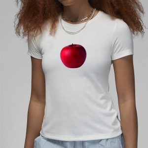 Dallas Mavericks Travis Kelce Wearing Apple T-Shirt 1 Dallas Mavericks Travis Kelce Wearing Apple T Shirt 2