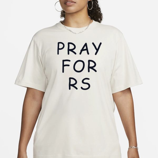 Rodrygo’S Wearing Pray For Rs T-Shirt