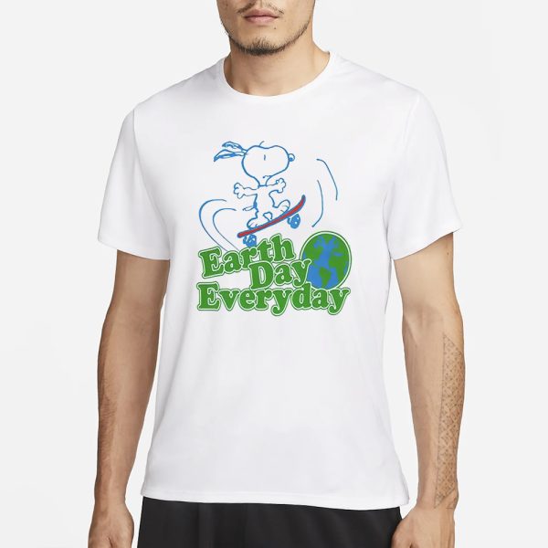 Snoopy Earth Day Everyday T-Shirt