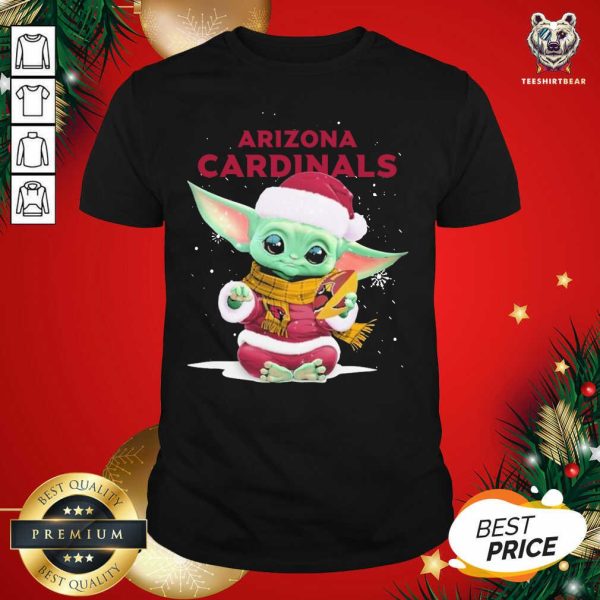 Pretty Baby Yoda Play Rugby Arizona Cardinals Merry Christmas Shirt