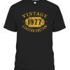 44 years old 44th Birthday Anniversary Gift Limited 1977 T-Shirt