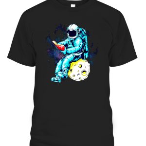 Astronaut Reading Book in Space T-Shirt