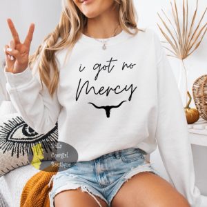 I Got No Mercy Steer Skull Country Music Sweatshirt