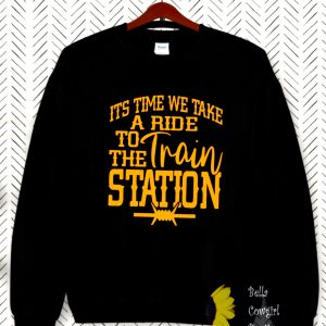 Yellowstone Rip Wheeler Train Station Sweatshirt